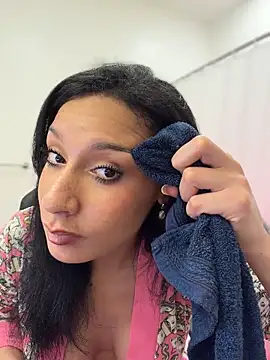 XXX chat uživo modela FerrariFrench