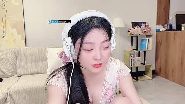 TaixiDiary's Live XXX Chat