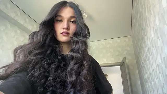 LisetteParajon's Live XXX Chat