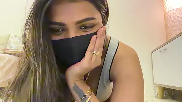 MaYaa__11 Chat XXX live