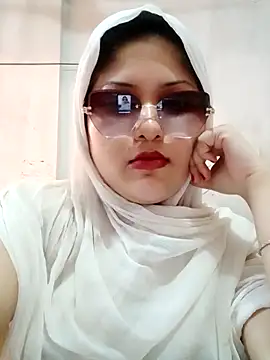 XXX chat uživo modela Nusrat-N