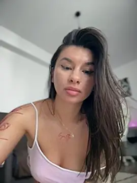 Chat XXX en directo de DramaQueen__