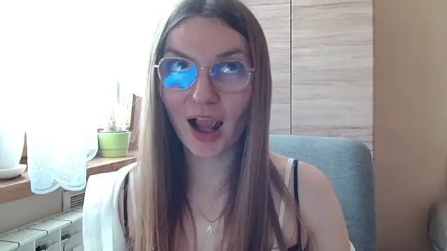 LooveELLYx লাইভ XXX চ্যাট