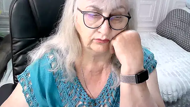 Chat +18 de LolkaAlyss ao vivo