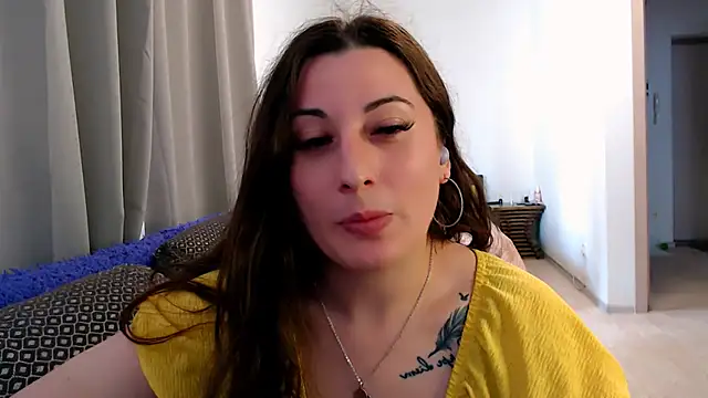 Chatroom XXX en direct de Helen_Adams_