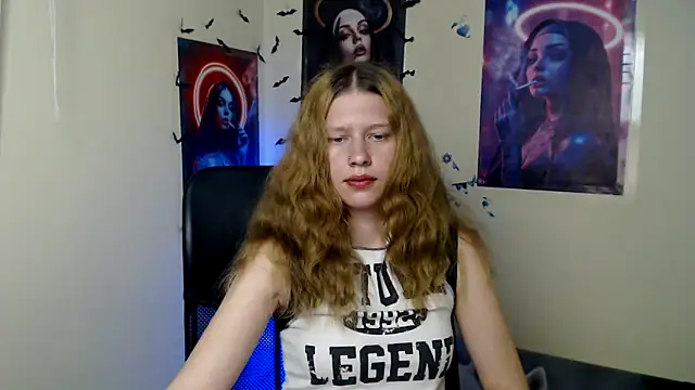 StellaCRL élő XXX-chatje
