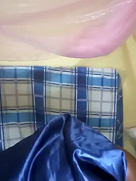 Swit_virgin22: απευθείας συνομιλία ΧΧΧ