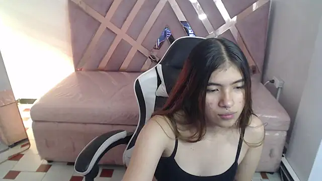 צ'אט XXX בשידור חי של alesia_v_v
