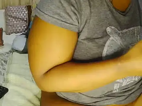 RealQueenOfSouth's Live XXX Chat