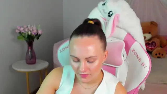 LumeriSoren élő XXX-chatje