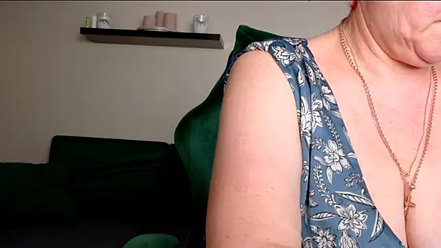 Živý XXX chat JoannaAndNeighbour
