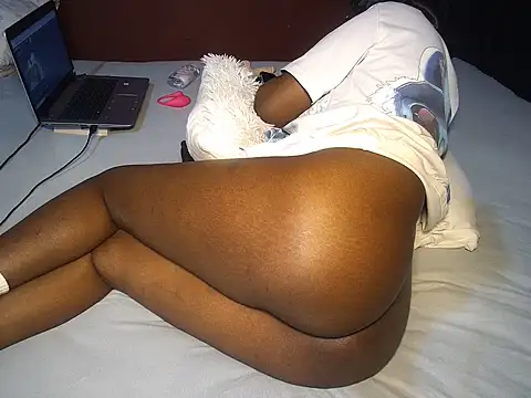 Heaven_sent77's Live XXX Chat