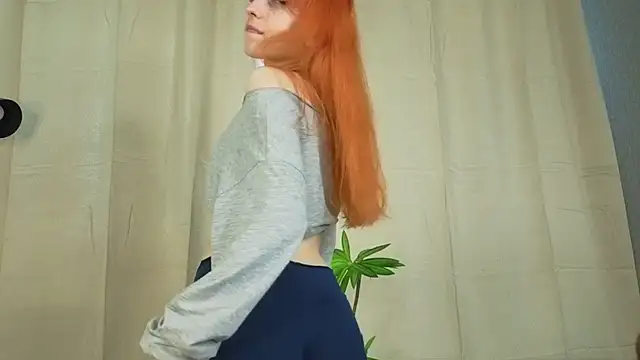 tgirlfoxy's Live XXX Chat