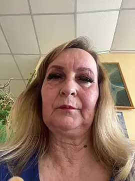 Chat +18 de Irina2909@xh ao vivo