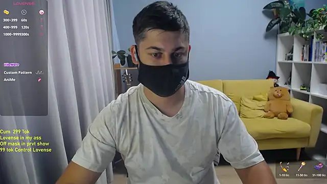 Tomguys Live XXX Chat