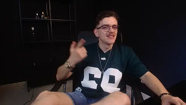 FelixStarkk Live XXX Chat