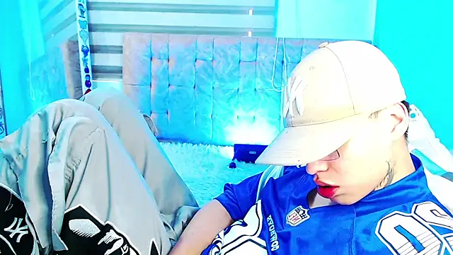 _justinmoon2's Live XXX Chat