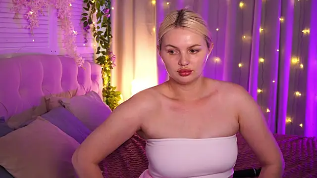 Chatroom XXX en direct de AmeliaWeells