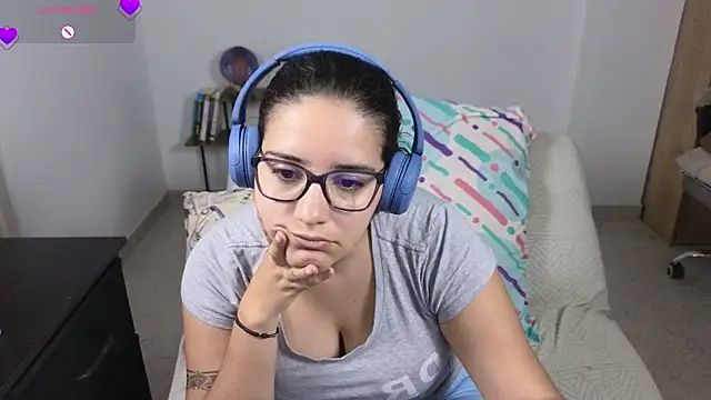 blue__moon_ Live XXX Chat