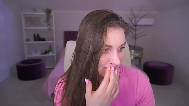 EmmyCharmm's Live XXX Chat