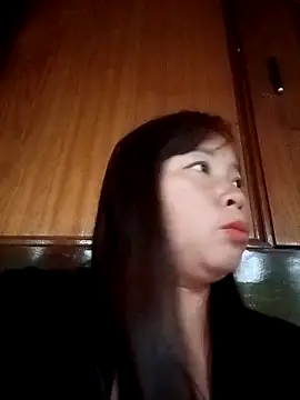 Živý XXX chat Cumhots111