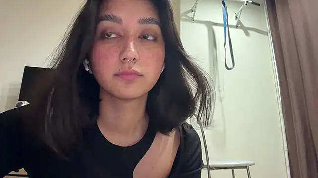 PaintedDisplay Live XXX-chat