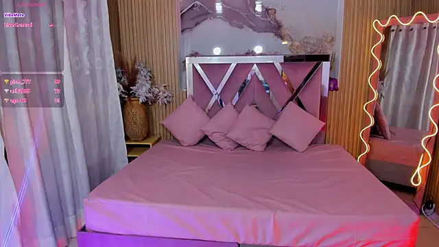 LINDSAY_TAY Chat XXX live
