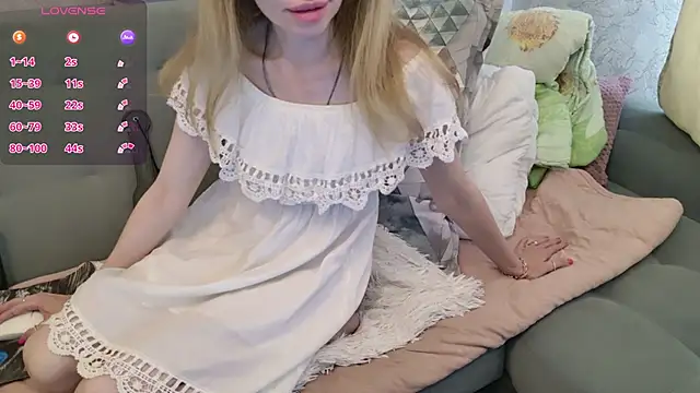 Bambixxxbaby 网络视讯表演