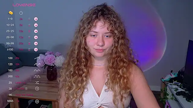 Milounee 网络视讯表演