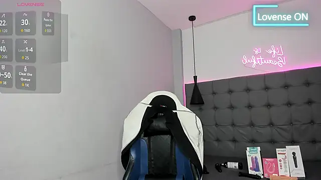 scarletcherry18 Adlı Modelin Web Kamerası Şovu