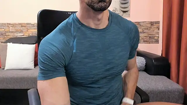 Show Webcam de HotHunkTrainer