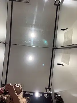LeiaMood 现场XXX聊天