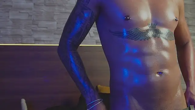 Онлайн чат XXX aaron_bolt