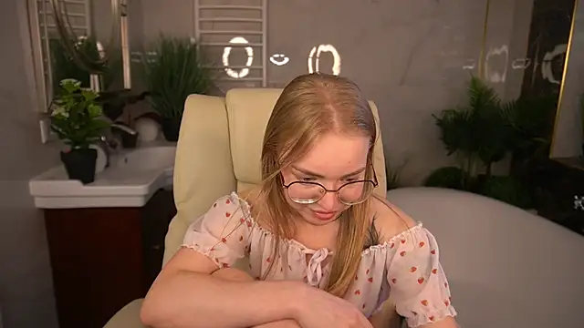 EmilySunshineS 라이브 XXX 채팅