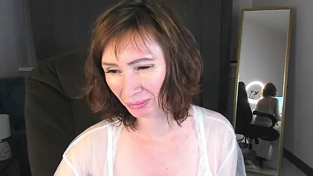 Chat +18 de gracekellyyy ao vivo