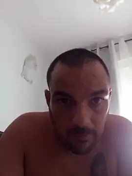 morenitoymorena Adlı Modelin Canlı XXX Sohbeti