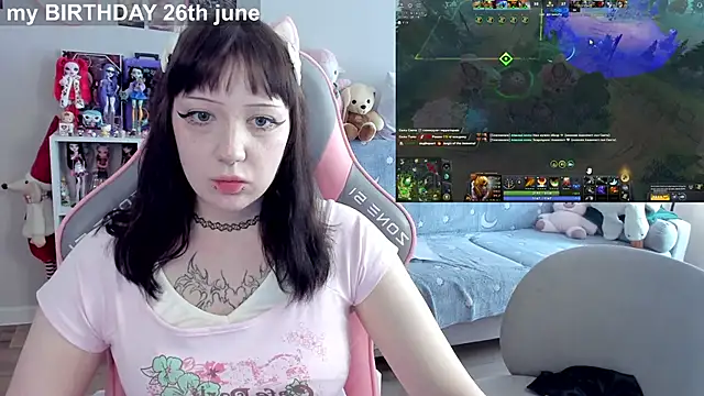 MollysLand Adlı Modelin Canlı XXX Sohbeti