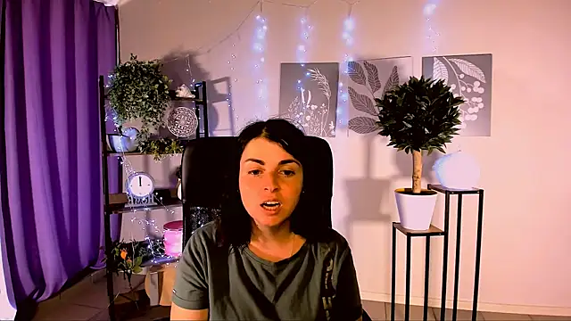 MartaEdams Chat XXX in diretta