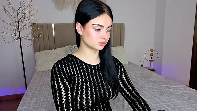 Silena_sky's Live XXX Chat
