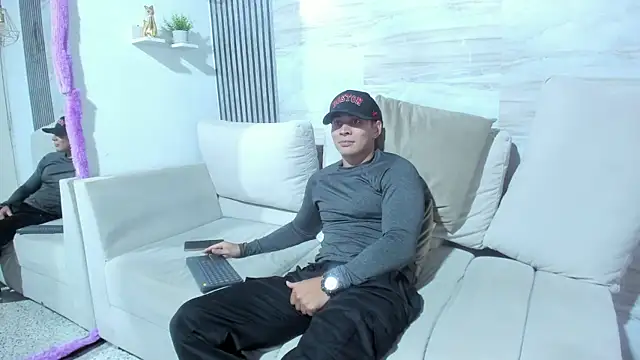 Chat XXX Live dylan_viper