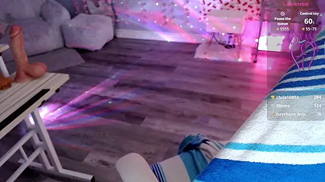 BellaStar84 Chat XXX live