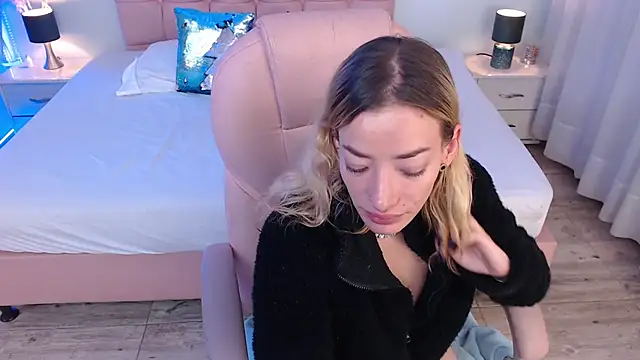 zoe_jones13 live XXX chat
