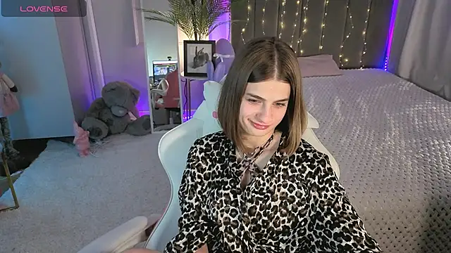 Dayana_Mood: онлайн-секс-чат