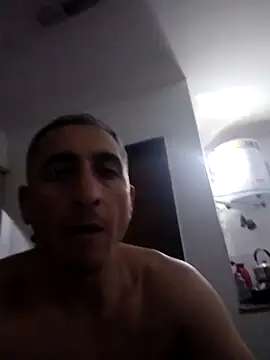 Alejandro83bsf Live XXX-Chat