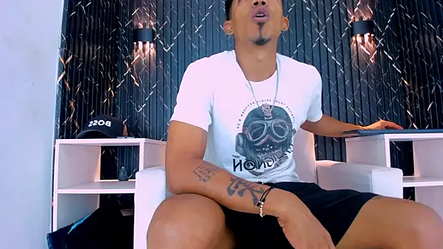 دردشة Gregory_Sforza الجنسية المباشرة