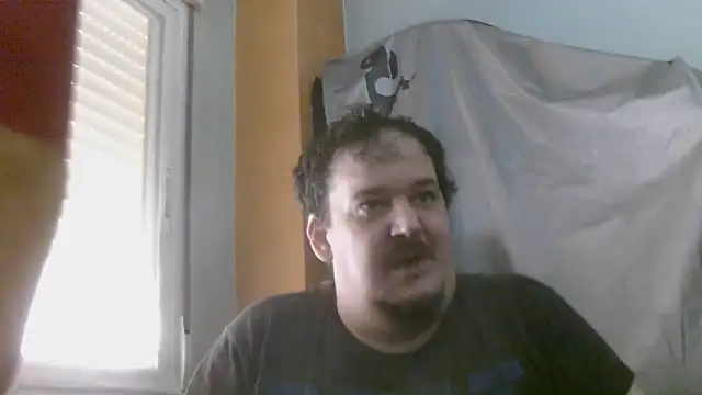 porkorossy Live XXX Chat