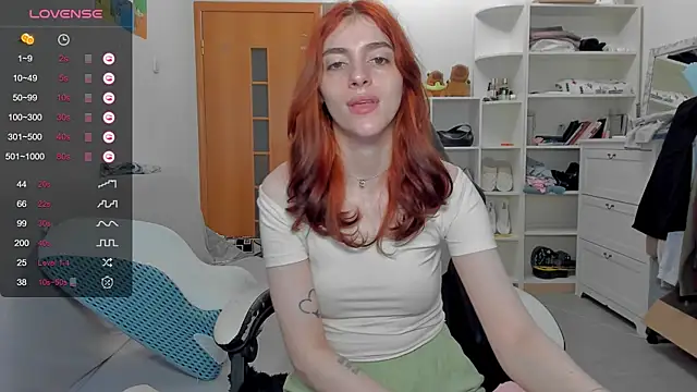 Chatroom XXX en direct de broosnica1