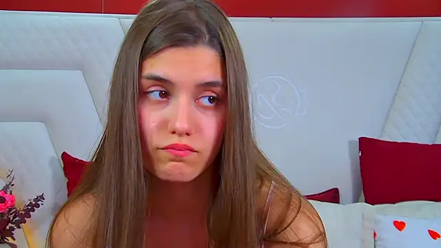 Chatroom XXX en direct de ArianaAllens