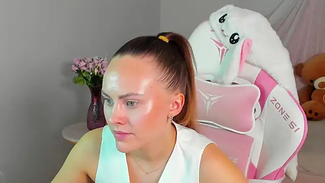 LumeriSoren élő XXX-chatje