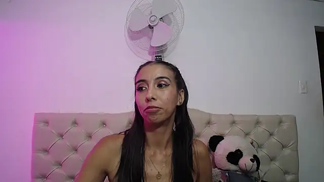 sandra_petite19: απευθείας συνομιλία ΧΧΧ
